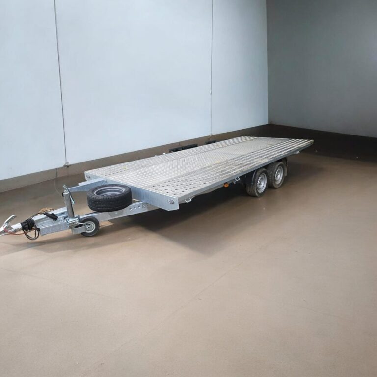 Trailer Parc - Intre 2000 kg - 2700 kg - Trailer auto Boro Niewiadow drept Mars 2 AXE, 2700 KG, 4.5x2M